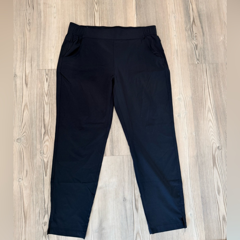 Eddie Bauer Black Performance/ Jogger Pants